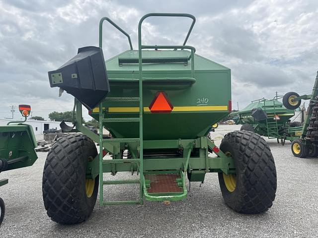 Image of John Deere 787 equipment image 4