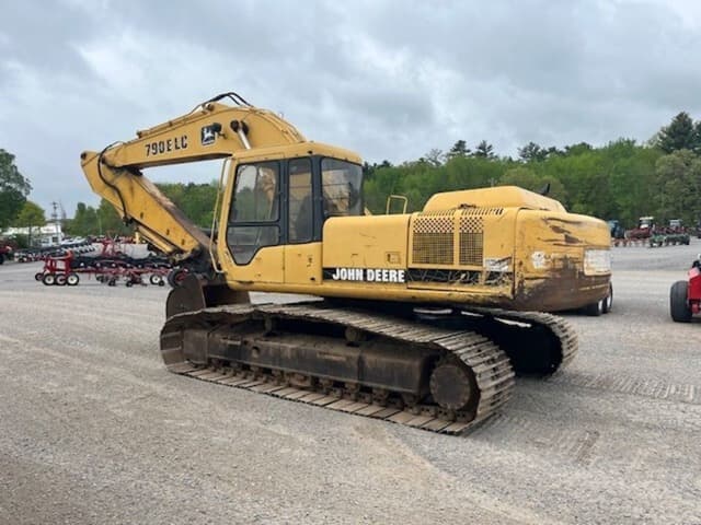 Image of John Deere 790ELC equipment image 4