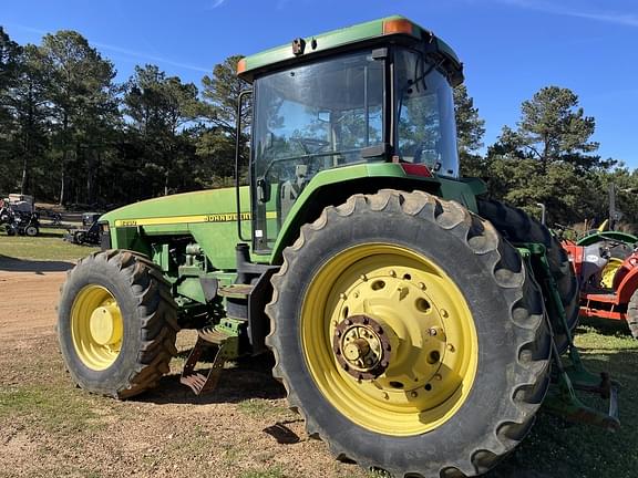 Image of John Deere 8200 equipment image 4