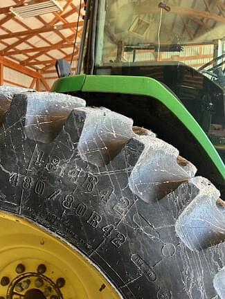 Image of John Deere 8200 equipment image 4