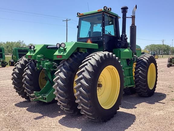 Image of John Deere 8570 equipment image 3