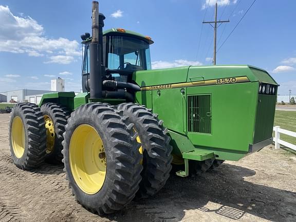 Image of John Deere 8570 equipment image 2