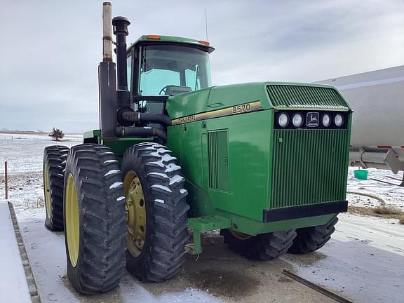 Image of John Deere 8570 equipment image 1