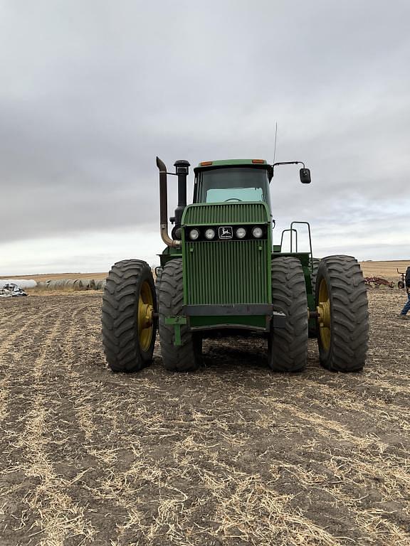 Image of John Deere 8770 equipment image 3