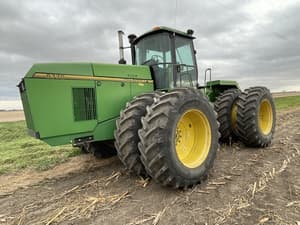 1994 John Deere 8770 Image