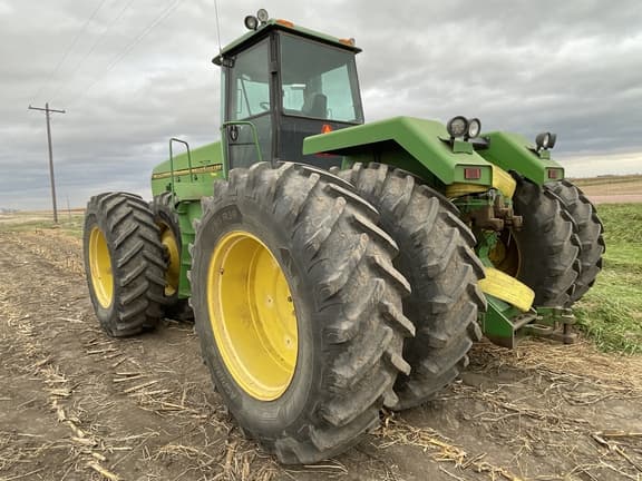 Image of John Deere 8770 equipment image 4
