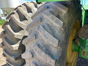 Main image John Deere 8770 14