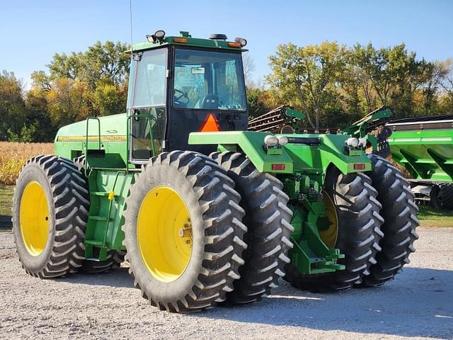 Image of John Deere 8770 equipment image 2