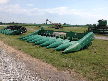 Main image John Deere 893