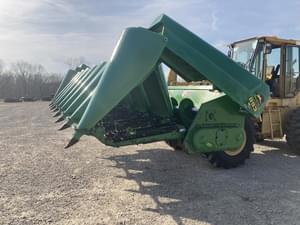 1994 John Deere 893 Image