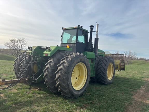 Image of John Deere 8970 equipment image 2