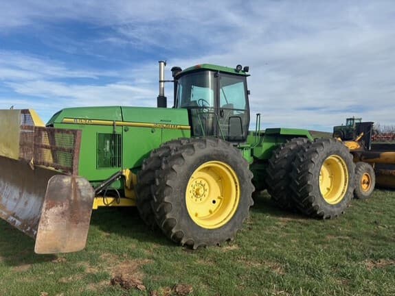 Image of John Deere 8970 Primary image