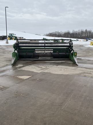 Image of John Deere 915 equipment image 3