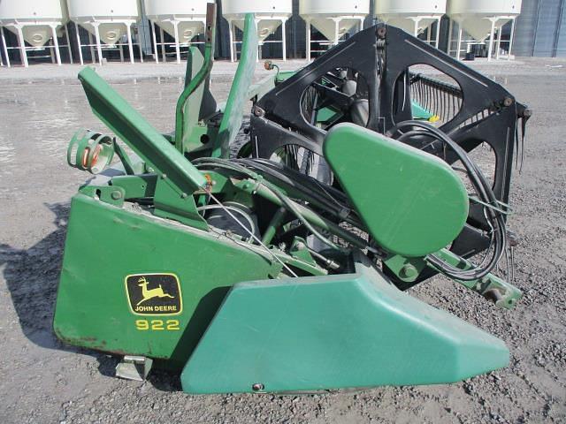 Image of John Deere 922 equipment image 4