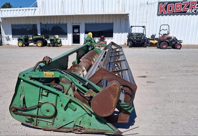 Image of John Deere 925R equipment image 2
