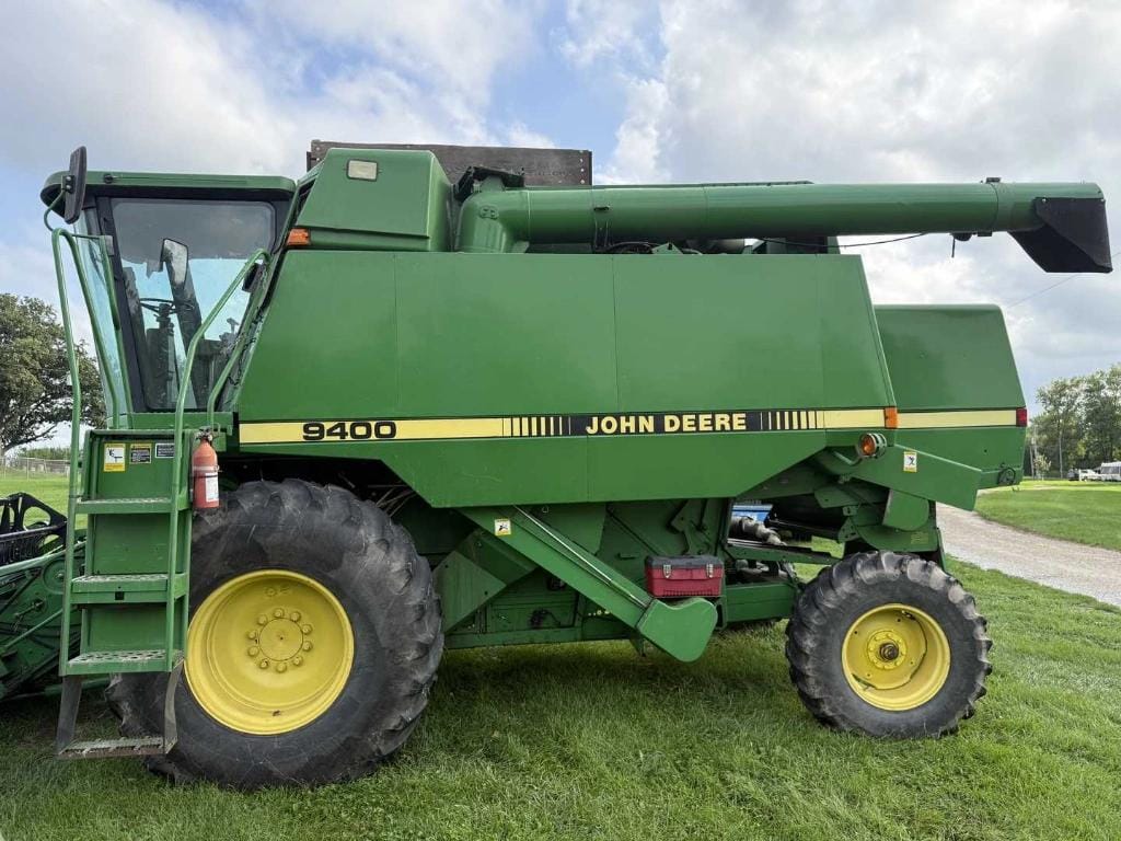 1994 John Deere 9400 Equipment Image0