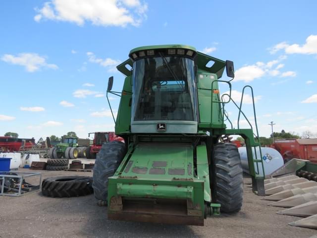 Image of John Deere 9500 equipment image 1