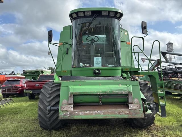 Image of John Deere 9500 equipment image 1