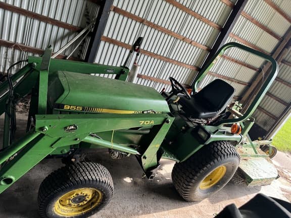Image of John Deere 955 equipment image 2