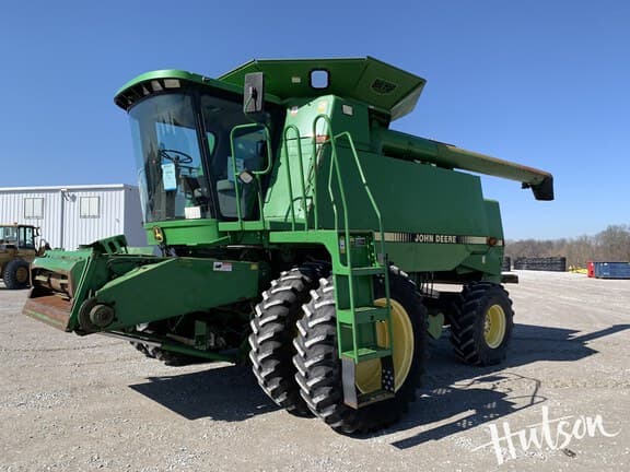 Image of John Deere 9600 equipment image 1