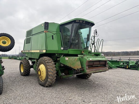 1994 John Deere 9600 Equipment Image0
