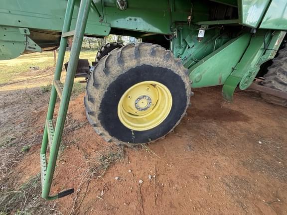 Image of John Deere 9600 equipment image 4