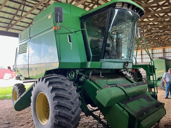 Image of John Deere 9600 equipment image 1