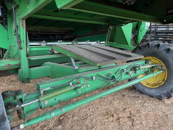 Image of John Deere 9600 equipment image 3