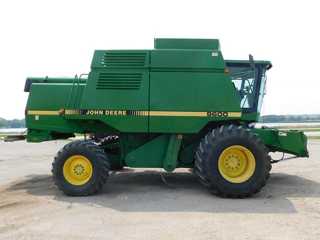 Image of John Deere 9600 equipment image 3