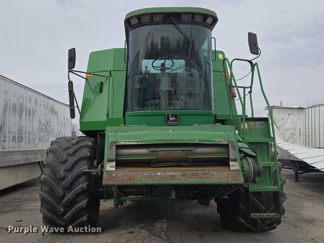 Image of John Deere 9600 equipment image 1