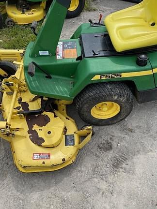 Image of John Deere F525 equipment image 3