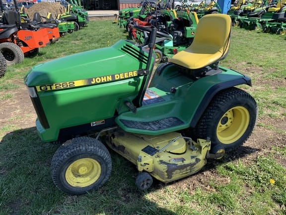 Main image John Deere GT262