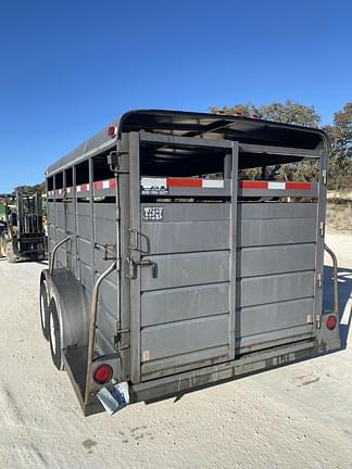 Thumbnail image Undetermined Livestock Trailer 3