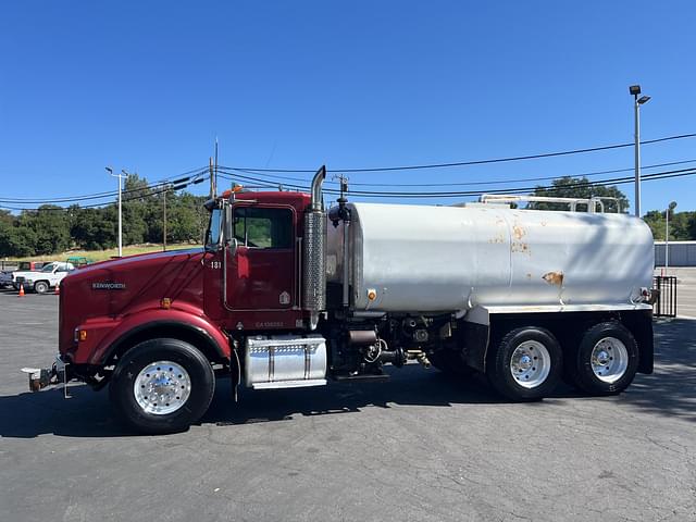 Image of Kenworth T800 equipment image 2