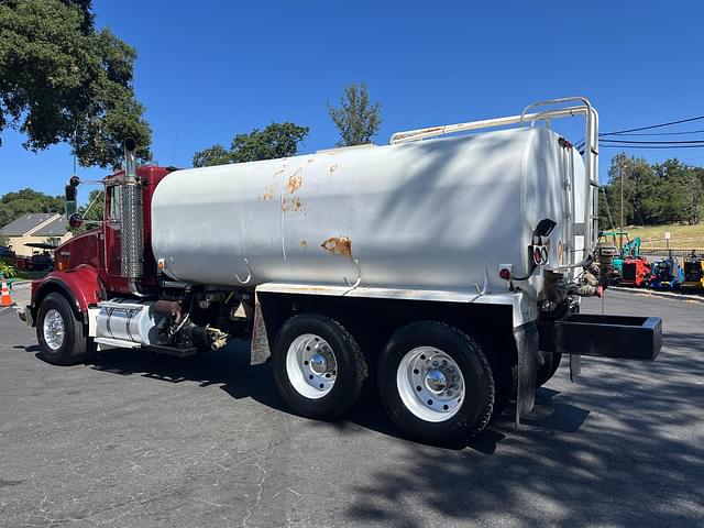 Image of Kenworth T800 equipment image 4
