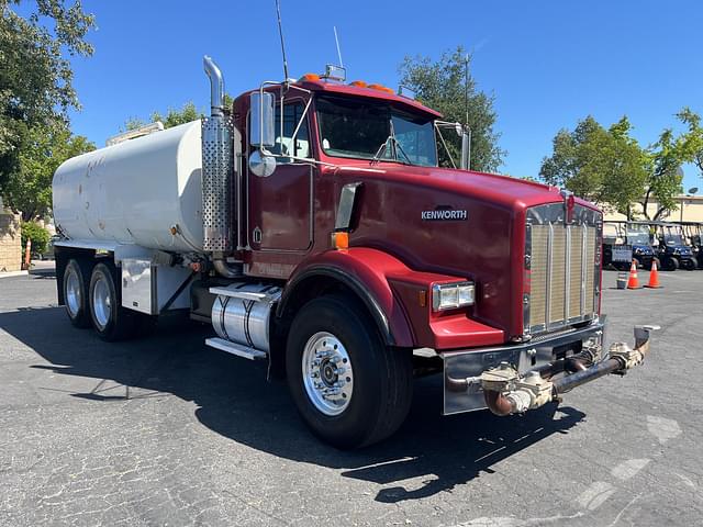 Image of Kenworth T800 equipment image 1