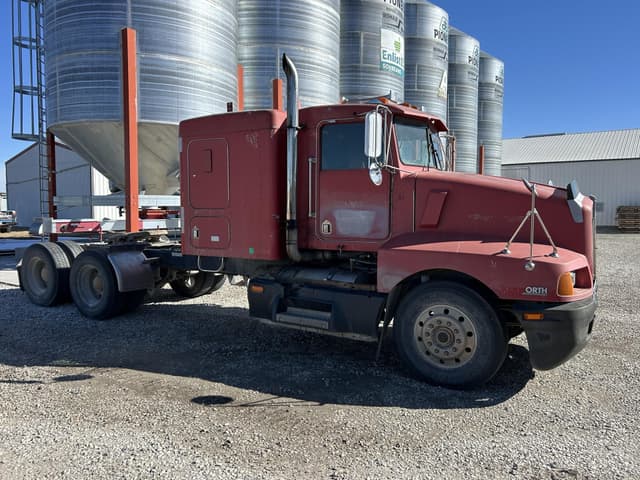 Image of Kenworth T600 equipment image 4