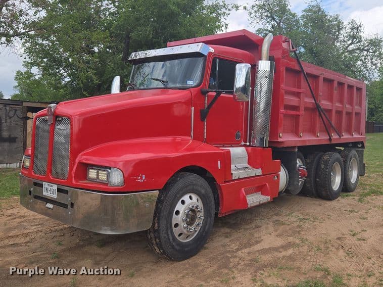 Image of Kenworth T600 Primary image