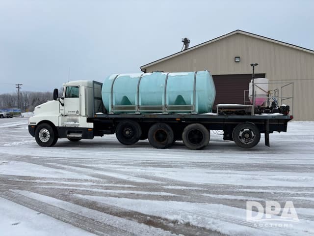 Image of Kenworth T600 equipment image 3