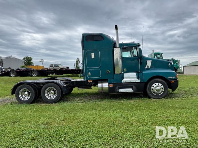 Image of Kenworth T600 equipment image 3