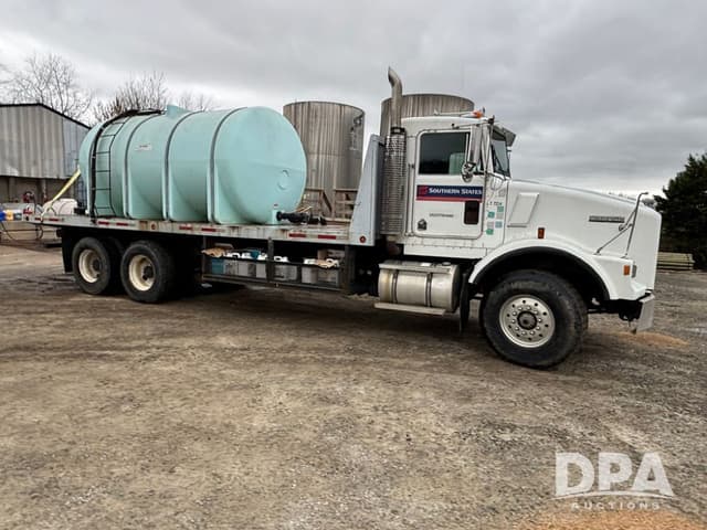 Image of Kenworth T800 equipment image 2