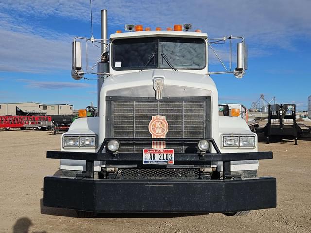 Image of Kenworth T800B equipment image 1