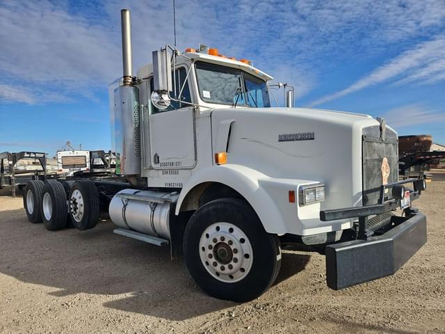 Image of Kenworth T800B equipment image 2