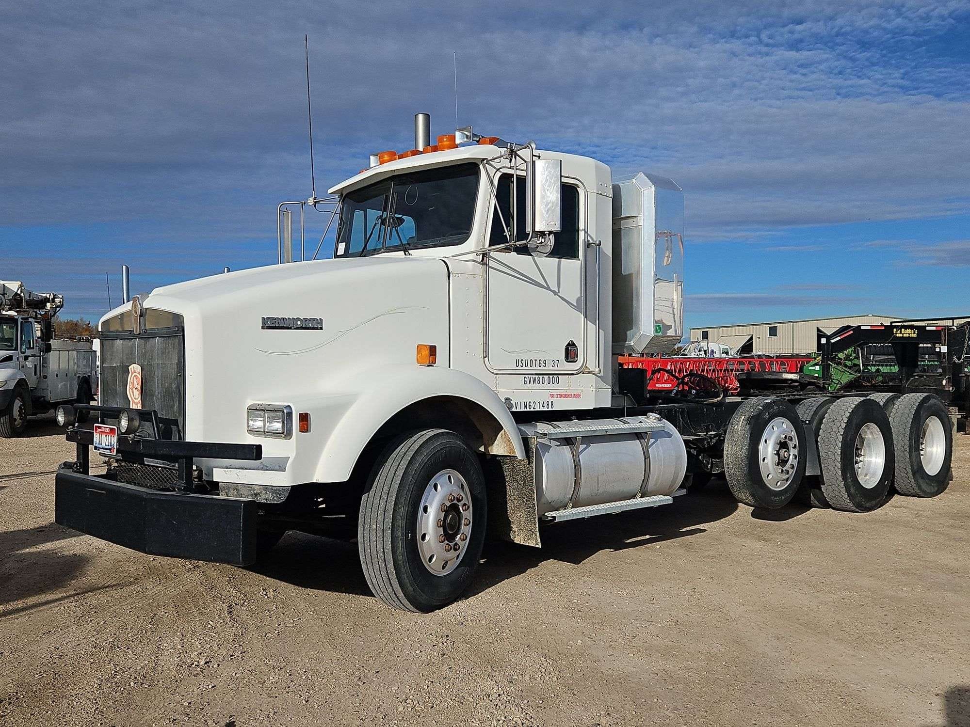 1994 Kenworth T800B Equipment Image0