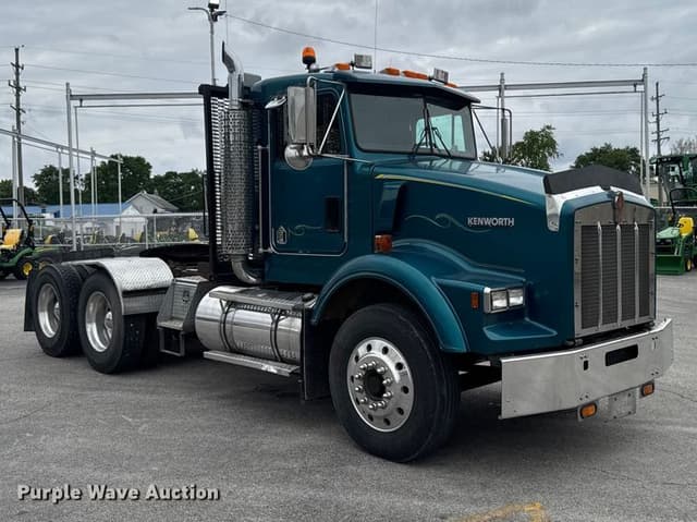 Image of Kenworth T800B equipment image 2
