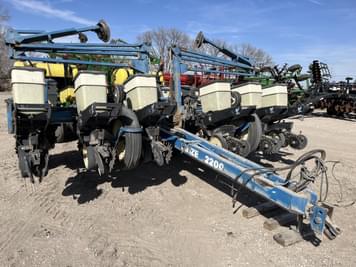 Main image Kinze 2200