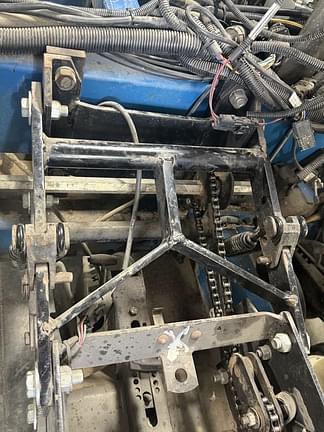 Image of Kinze 2600 equipment image 3