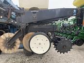 Thumbnail image Kinze 2700 4