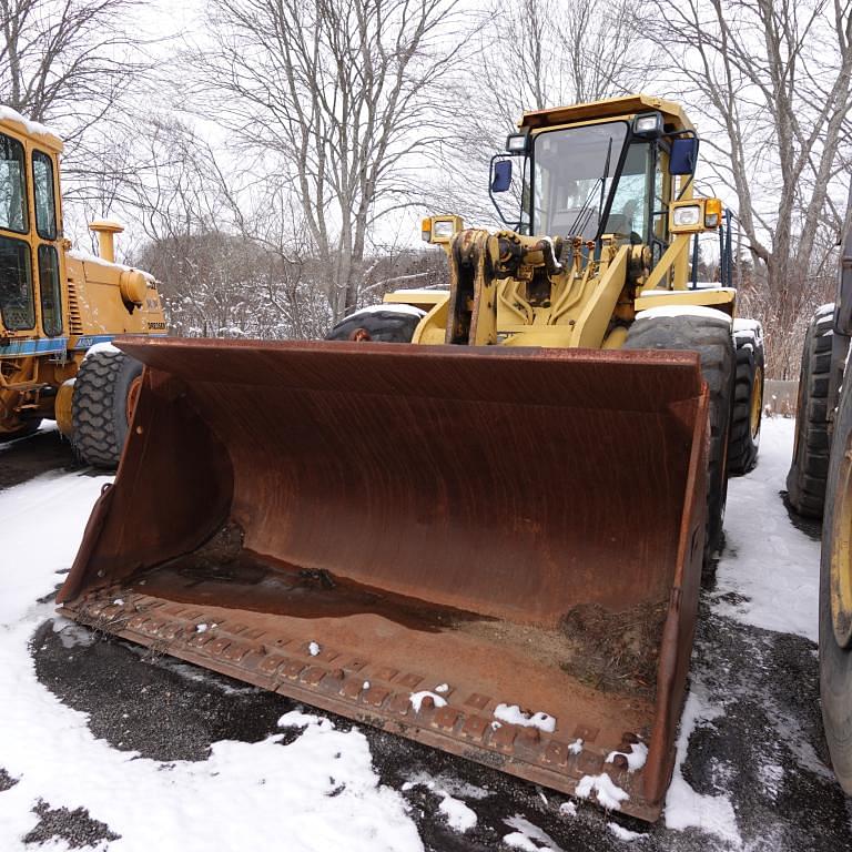 Image of Komatsu WA450 Primary image