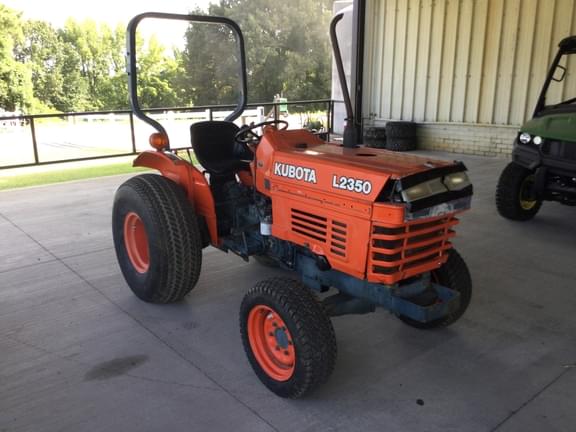 Image of Kubota L2350 Primary image